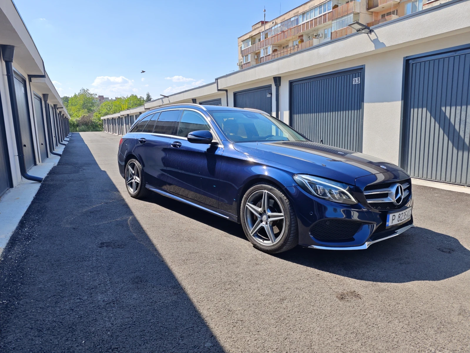 Mercedes-Benz C 220 Full Led/AMG/Navi/Кола/А.Каско/СамоПаркиране - изображение 8