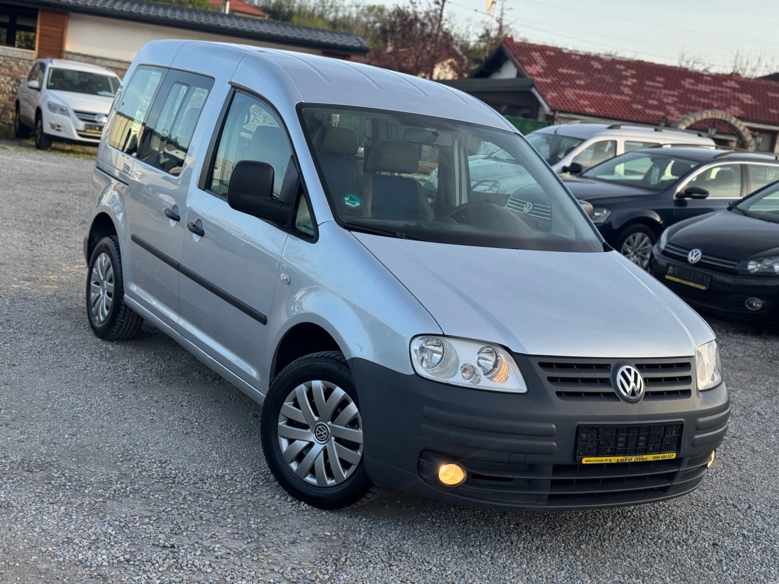VW Caddy 1.9TDI 105кс LIFE КЛИМАТИК  | Mobile.bg — изображение 1