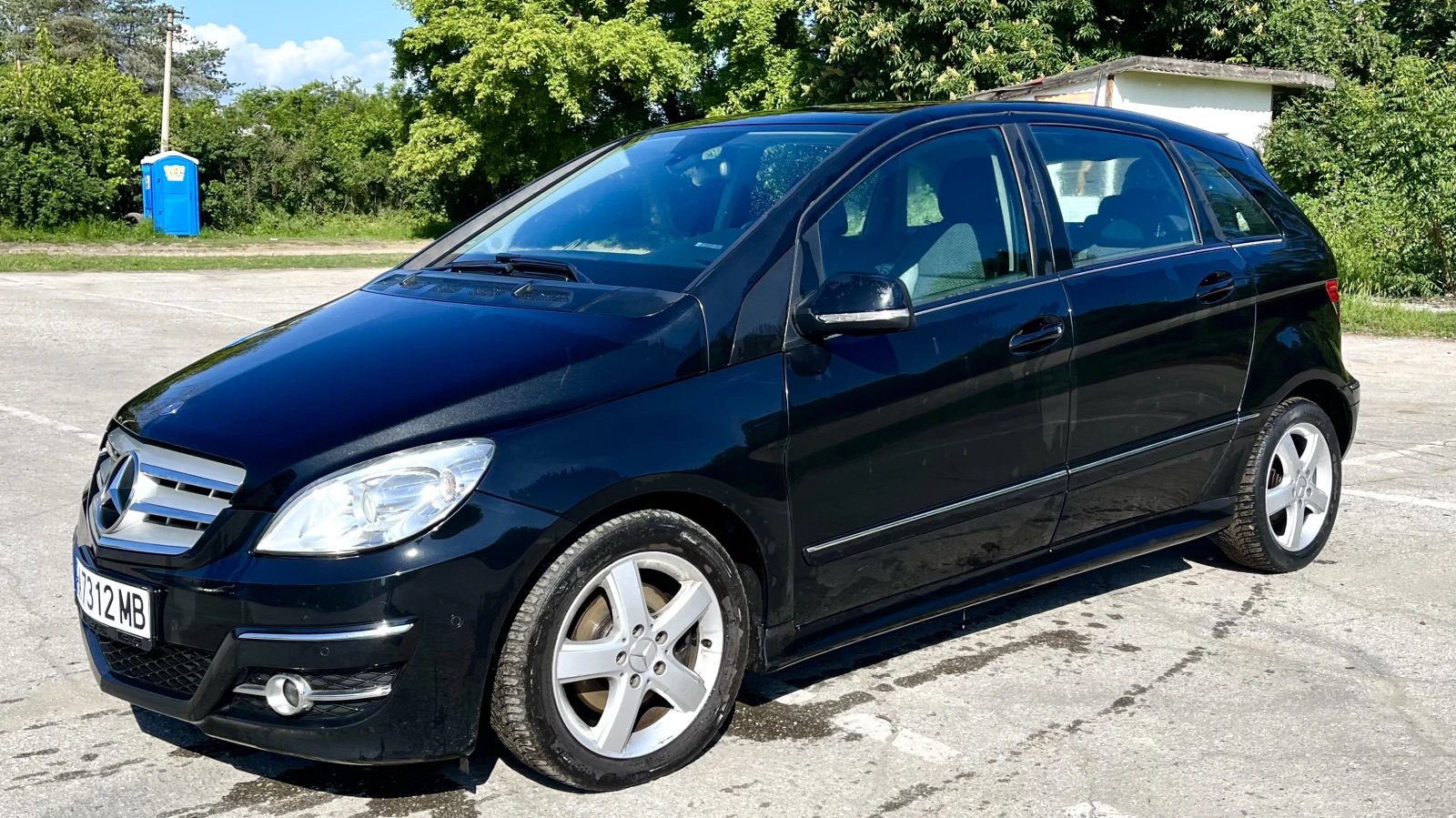 Mercedes-Benz B 180  - изображение 2