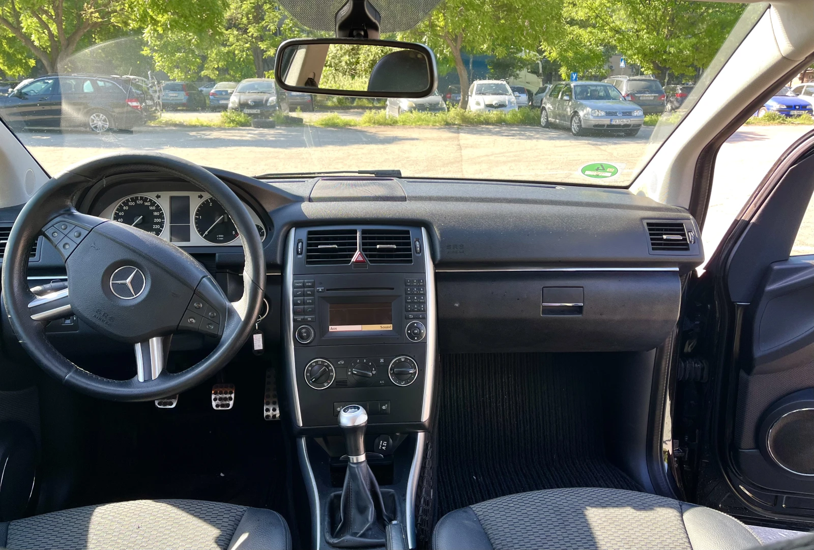 Mercedes-Benz B 180  - изображение 8