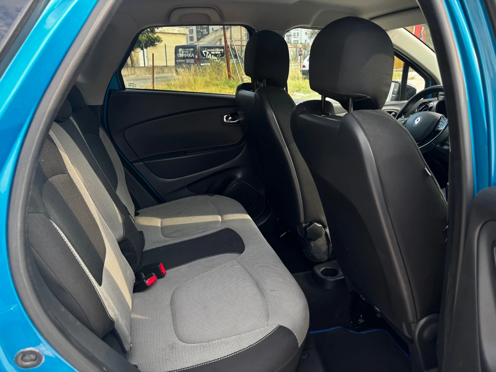 Renault Captur  - изображение 6