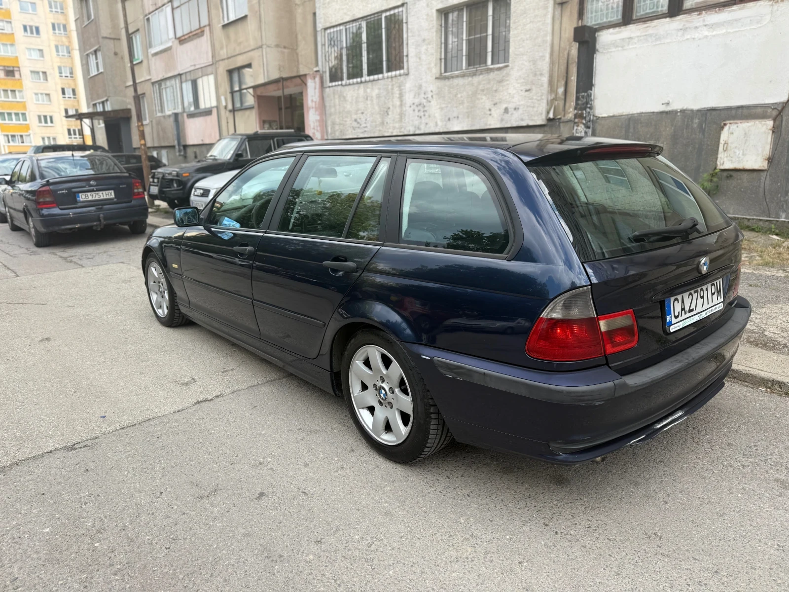BMW 320 Перфектен автомобил продава се от собственик  - изображение 5
