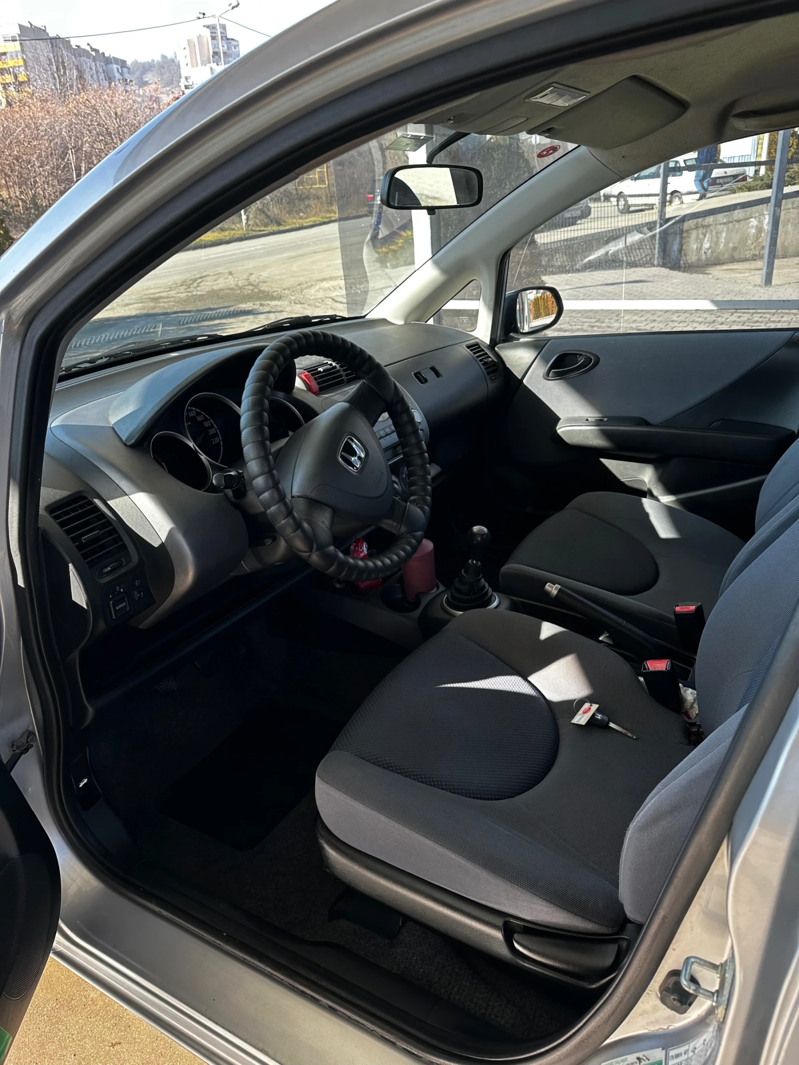 Honda Jazz  - изображение 4