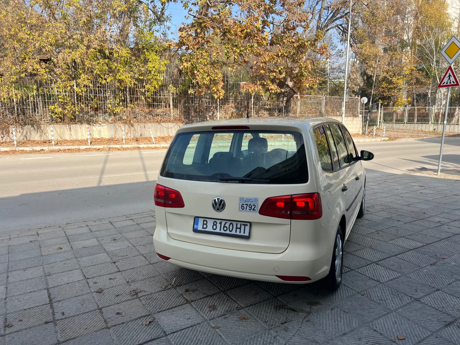 VW Touran  - изображение 3