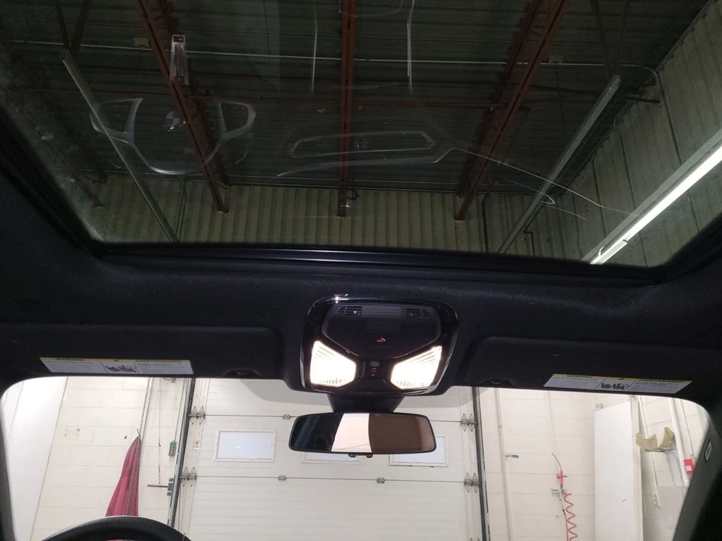 BMW 330 * 330I XDRIVE * CARFAX * ��� ������������ ������ | Mobile.bg � ����������� 12