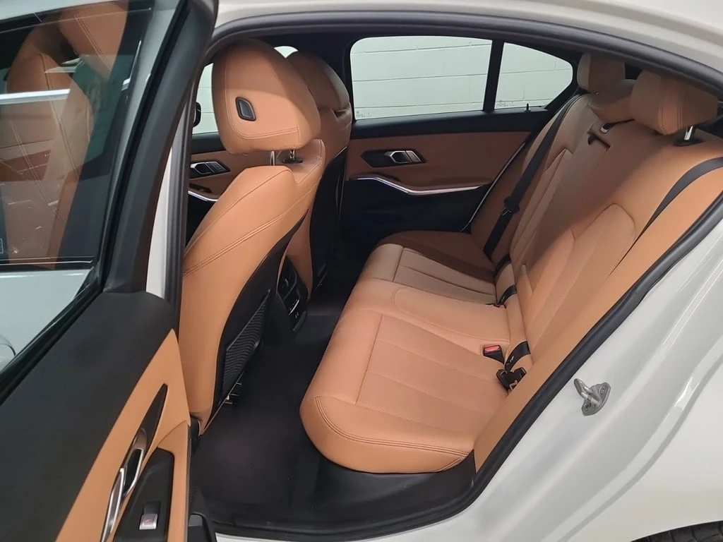 BMW 330 * 330I XDRIVE * CARFAX * ��� ������������ ������ | Mobile.bg � ����������� 13