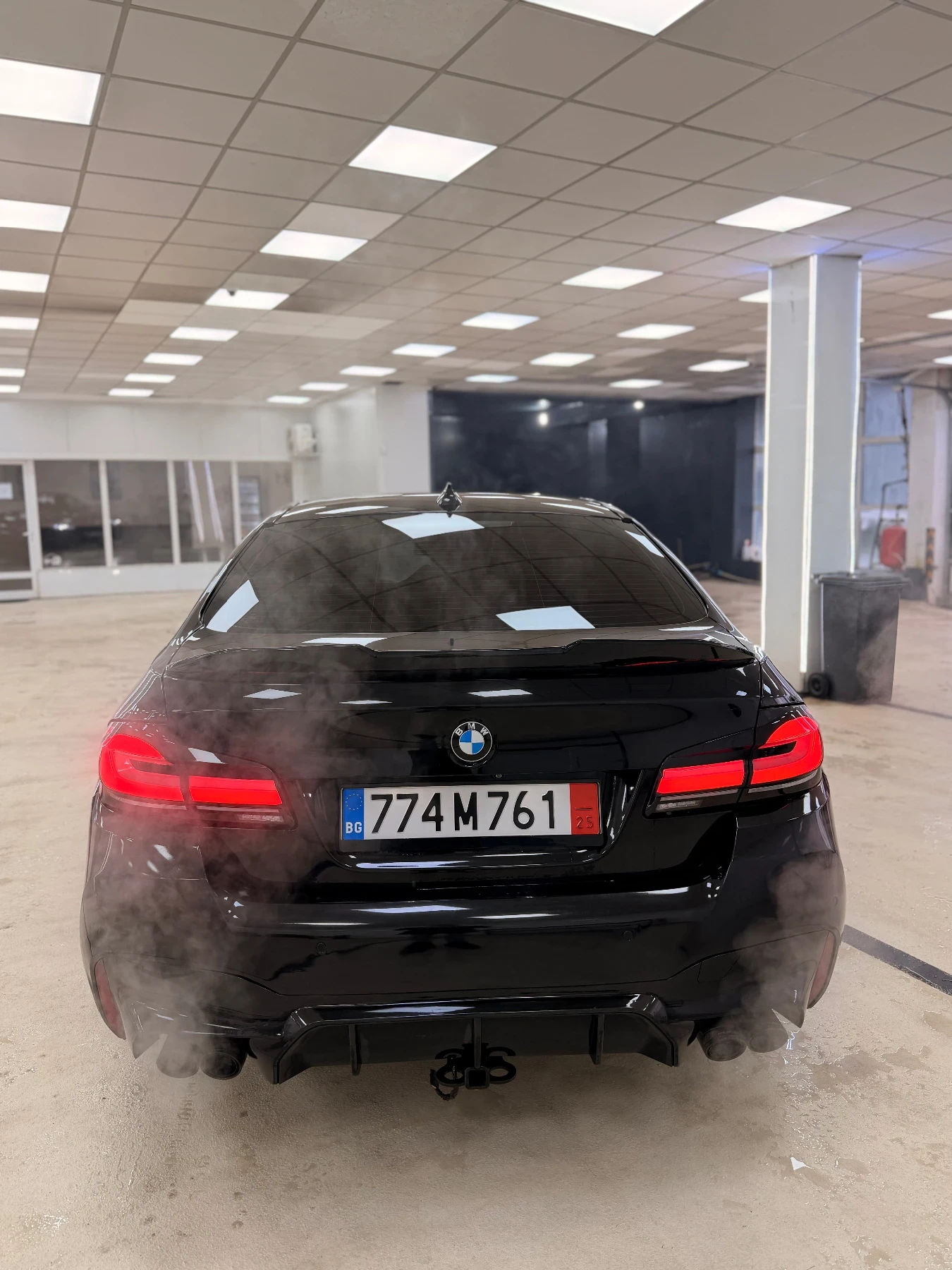 BMW 535 i* M5 f90 Kit* * 360* * АвтоКредит* (НАЛИЧНА В БГ), снимка 7 - Автомобили и джипове - 53263540