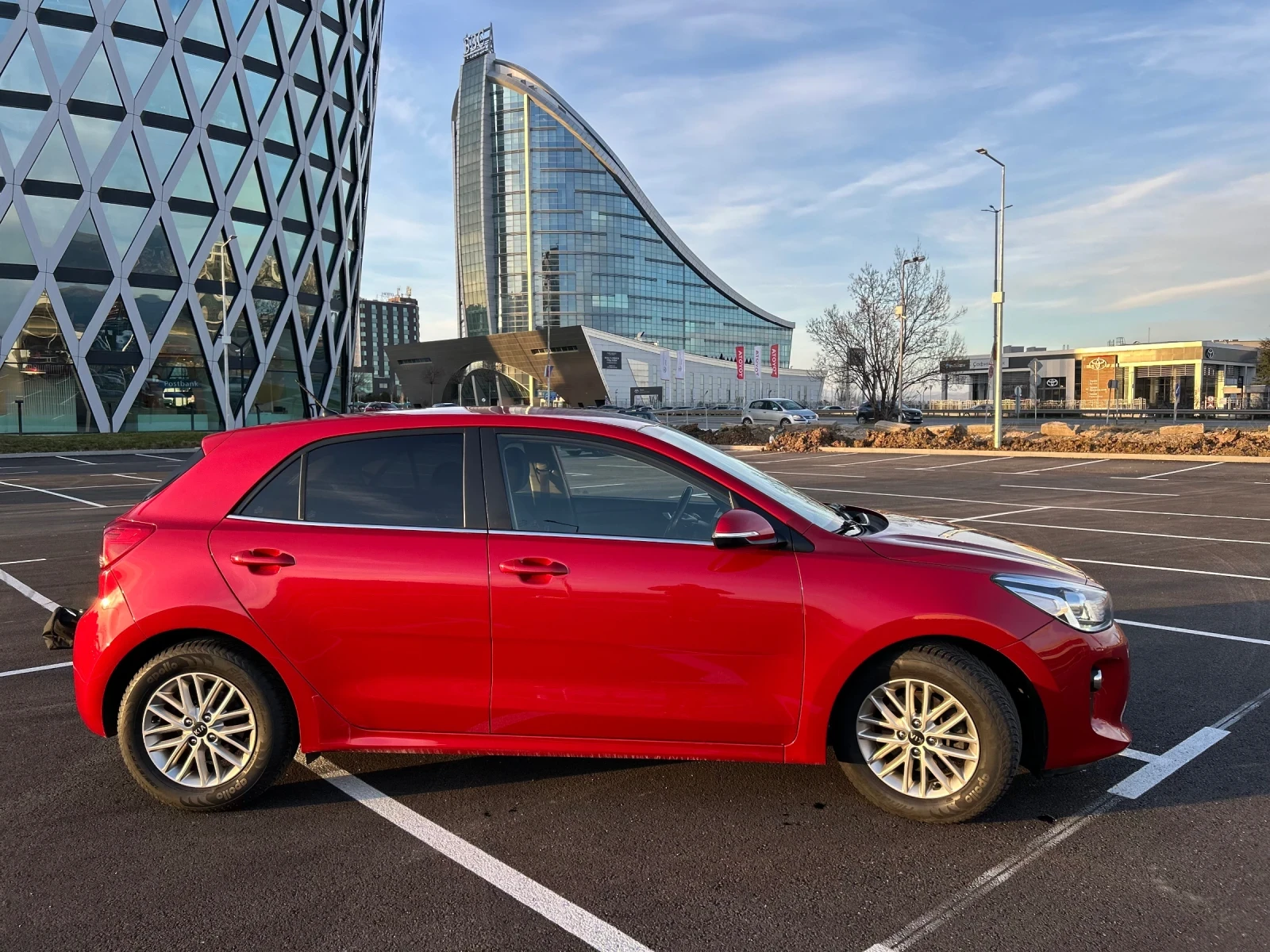 Kia Rio, снимка 7 - Автомобили и джипове - 53774624