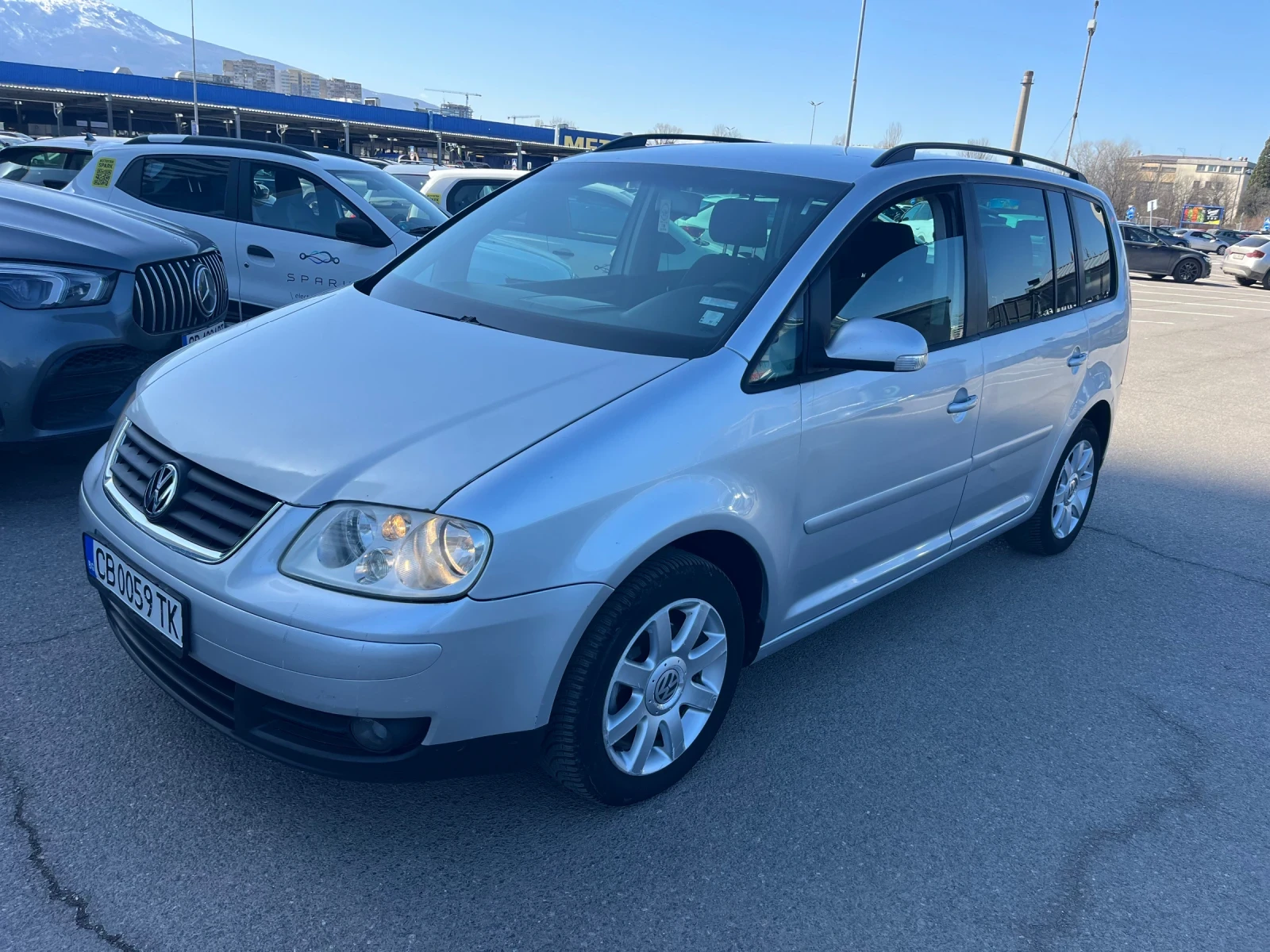 VW Touran 2.0 D 6+ 1 | Auto.bg — изображение 1