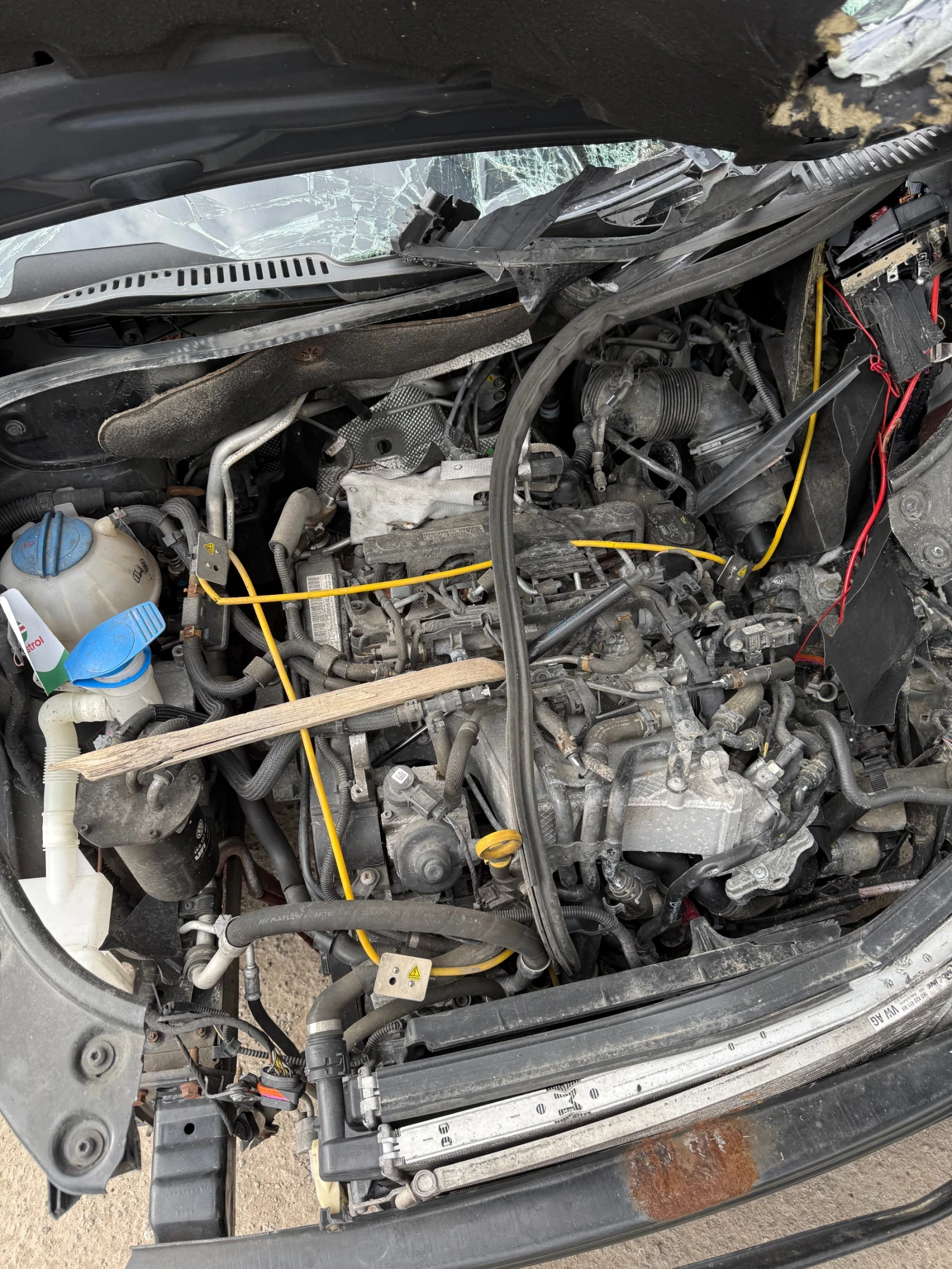 VW Caddy, снимка 7 - Автомобили и джипове - 53859281