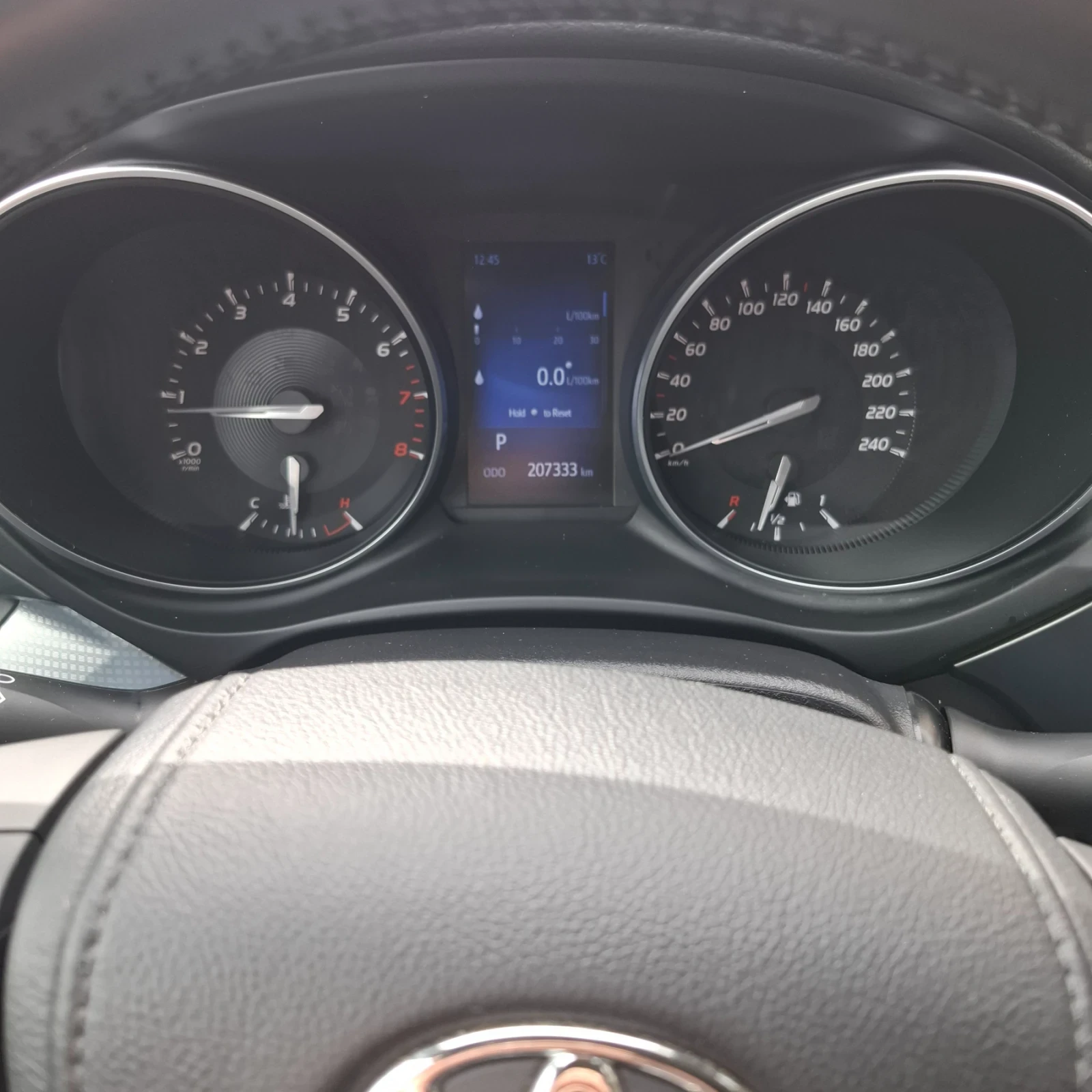 Toyota Avensis 1.8 VALVE MATIC , снимка 14 - Автомобили и джипове - 54202951