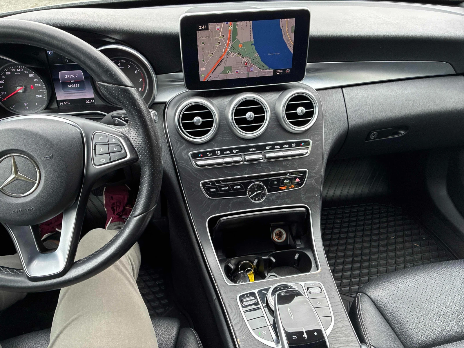 Mercedes-Benz C 300 * * CARFAX * * ���� ������ * * ���� �� �� * *  | Mobile.bg � ����������� 9