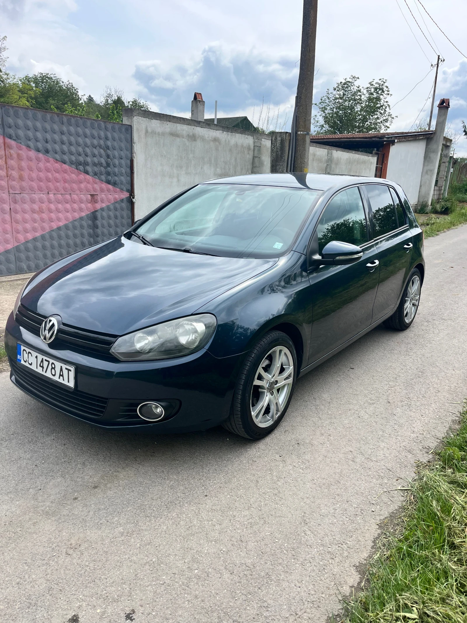 VW Golf, снимка 2 - Автомобили и джипове - 54565941