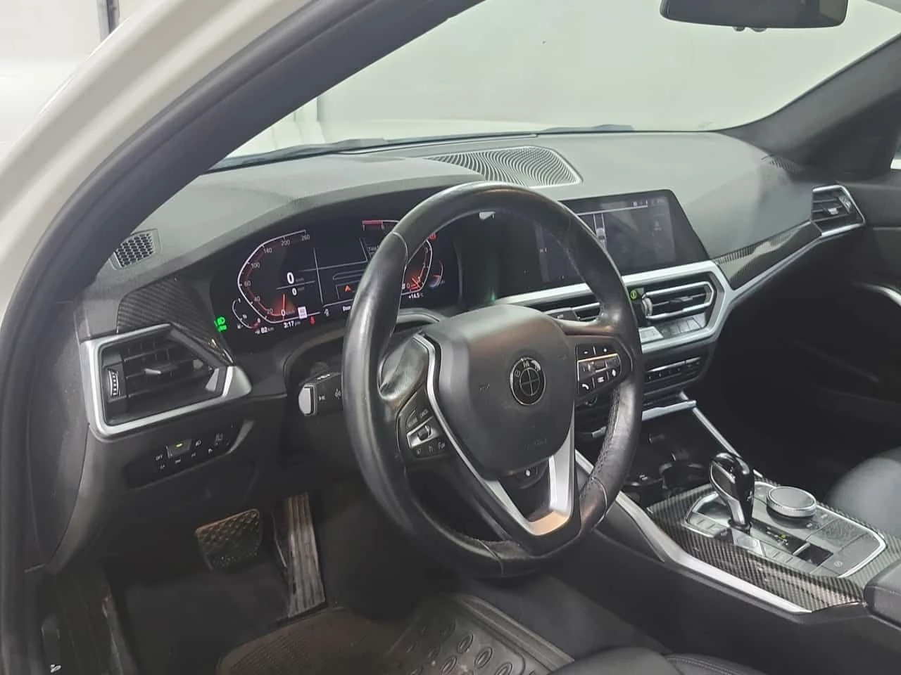 BMW 330 * XDRIVE * CARFAX * БЕЗ ПЪРВОНАЧАЛНА ВНОСКА, снимка 10 - Автомобили и джипове - 54748163