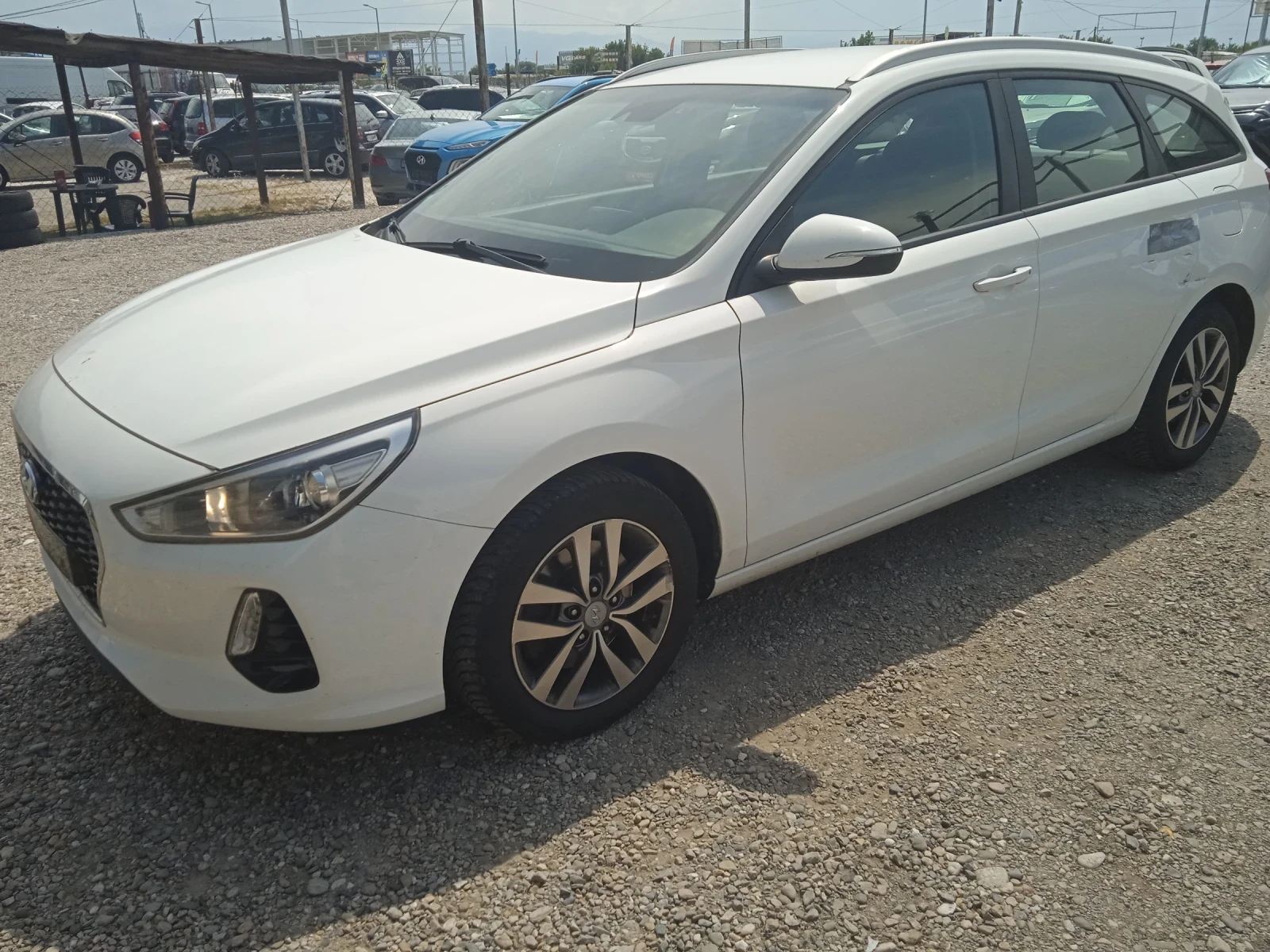 Hyundai I30 Trend, снимка 2 - Автомобили и джипове - 54877498