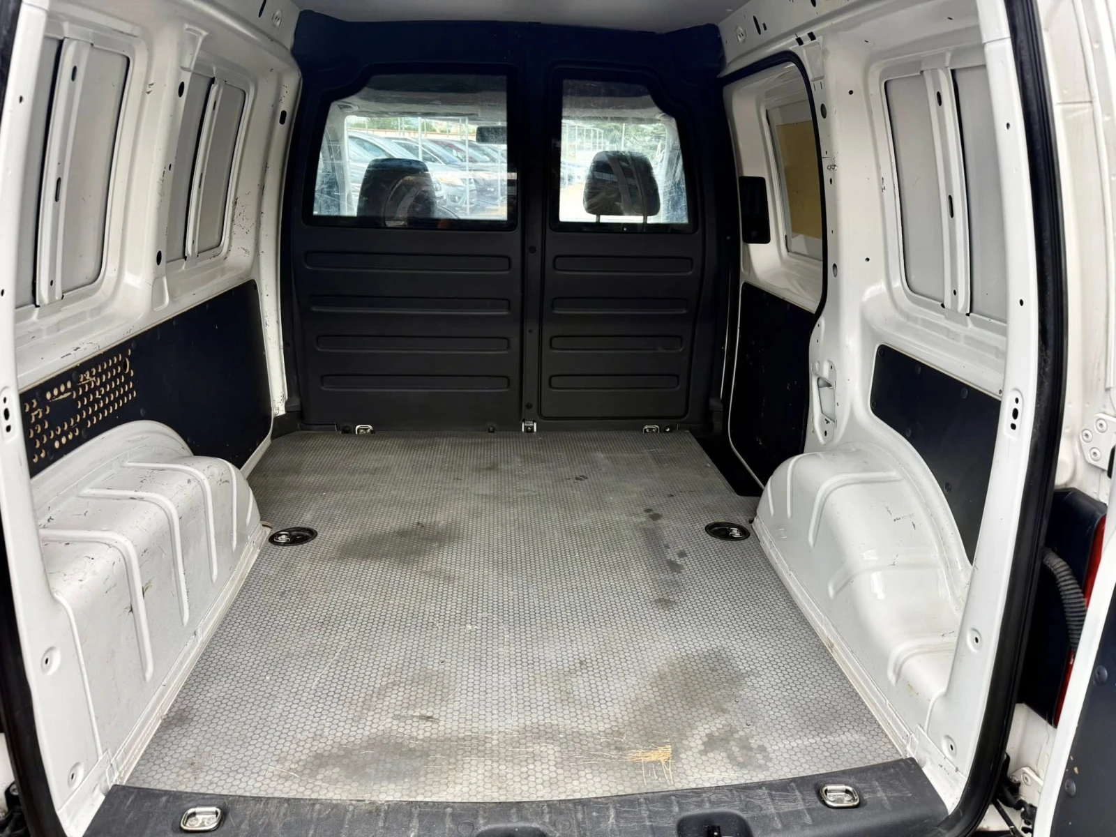 VW Caddy 2.0 56���.�� �������� ����� | Mobile.bg � ����������� 13