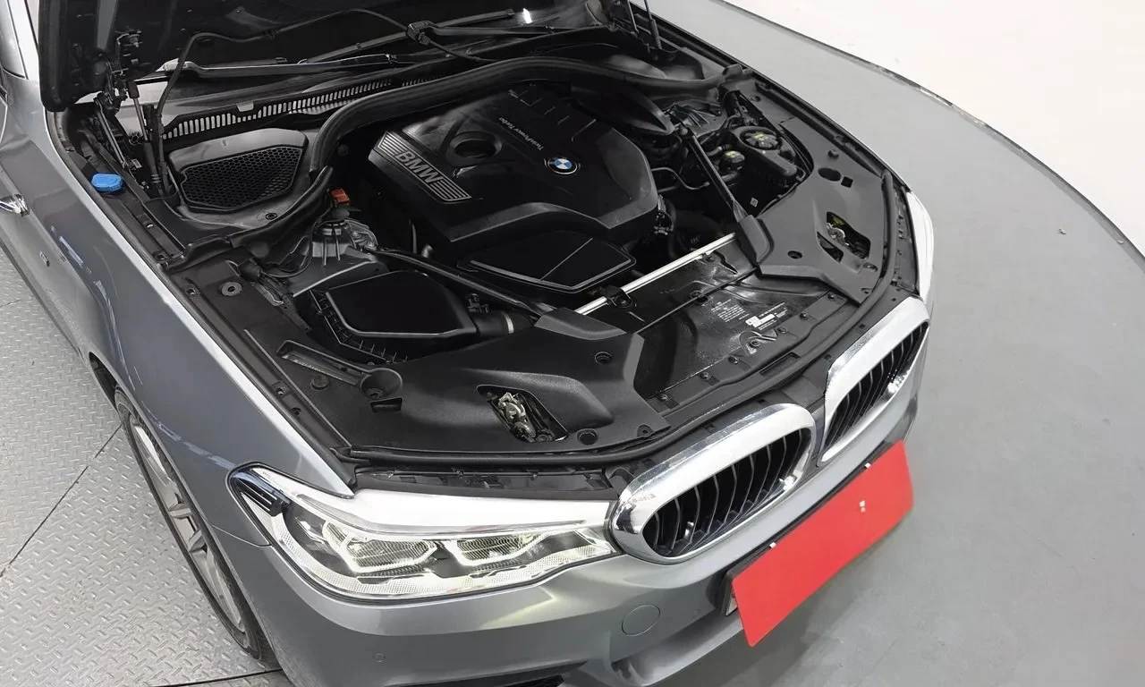BMW 530 530i M Sport, снимка 5 - Автомобили и джипове - 54957538