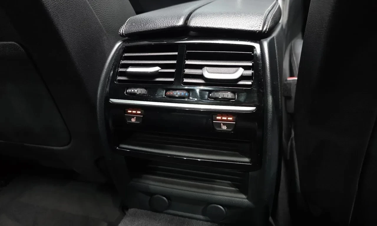 BMW 530 530i M Sport, снимка 13 - Автомобили и джипове - 54957538