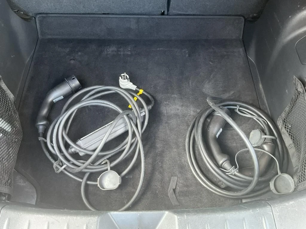 Nissan Leaf , снимка 7 - Автомобили и джипове - 55935254