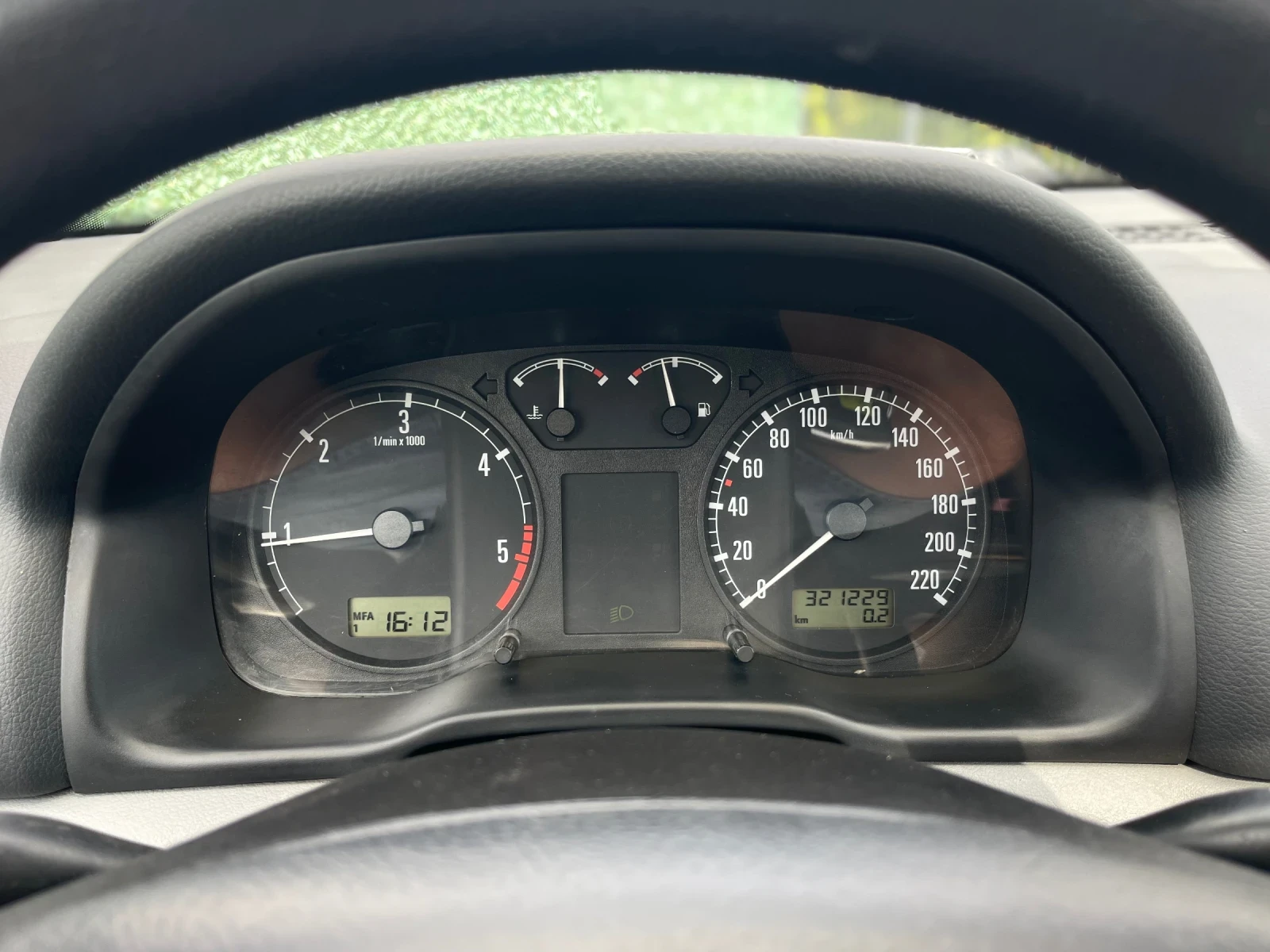 Skoda Octavia 1.9 TDI, снимка 16 - Автомобили и джипове - 56108229