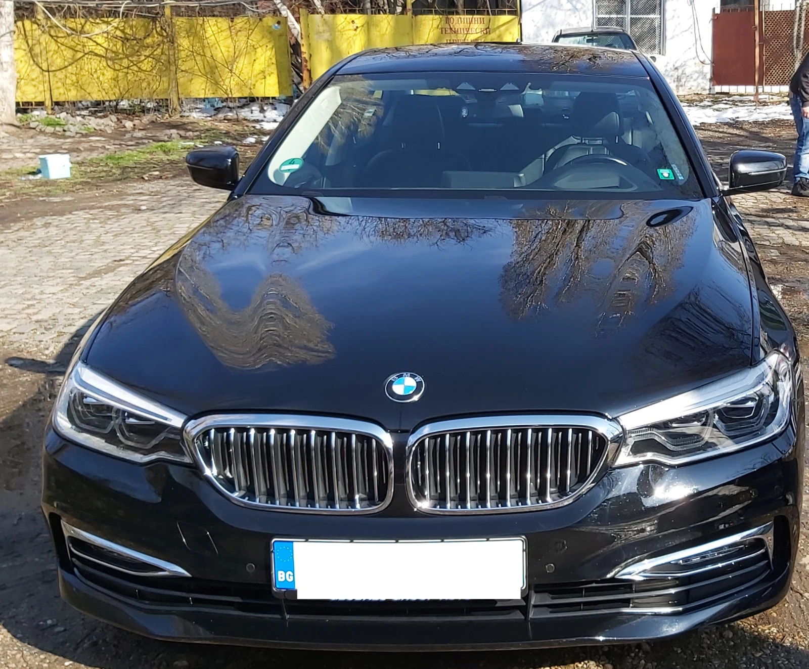 BMW 520 Luxury Head-up, снимка 2 - Автомобили и джипове - 56194276