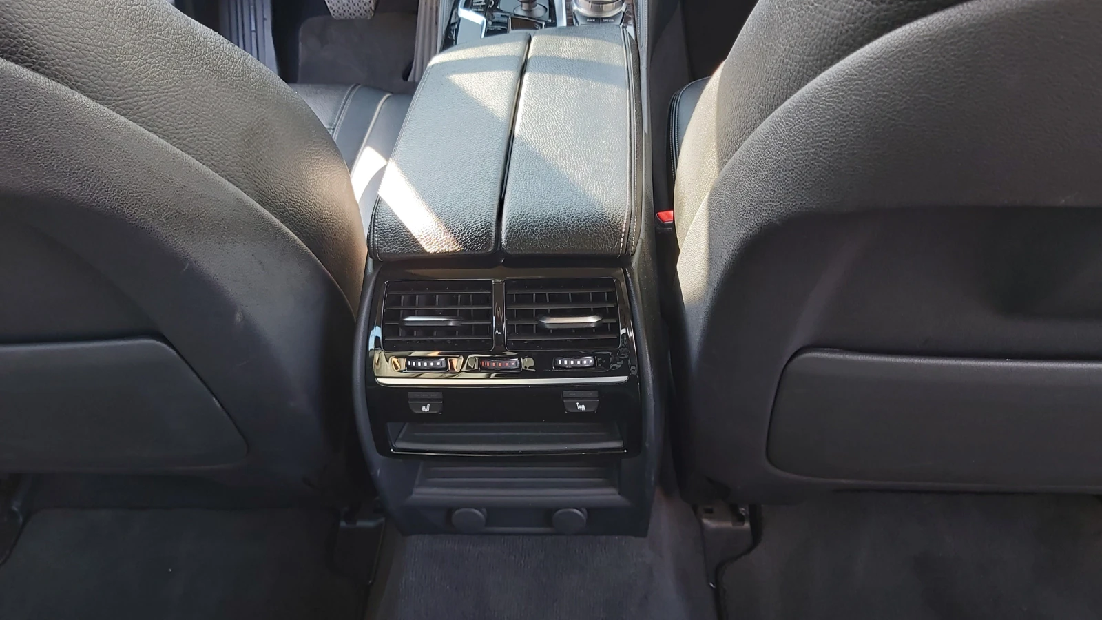 BMW 520 Luxury Head-up, снимка 15 - Автомобили и джипове - 56194276