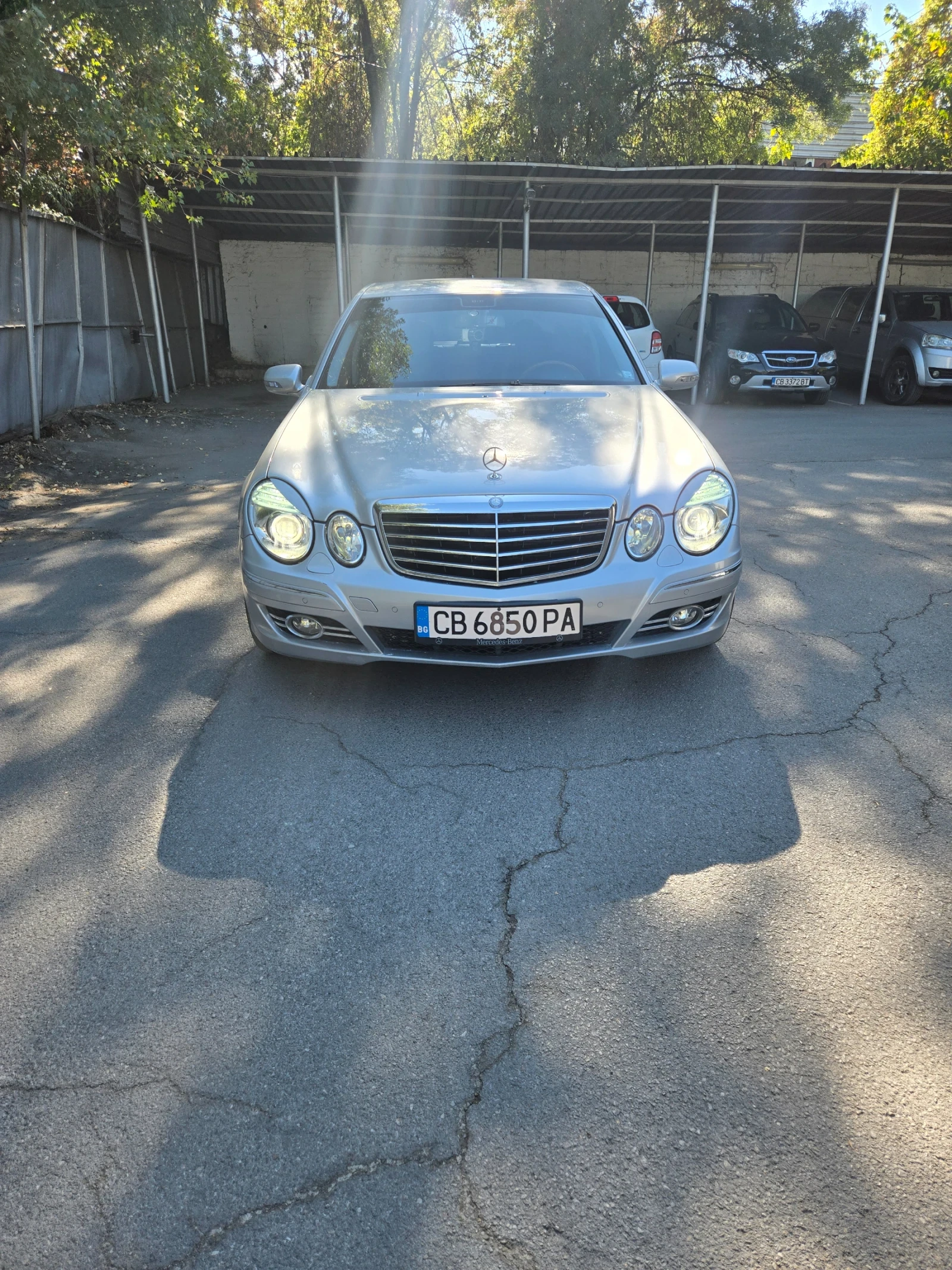 Mercedes-Benz E 320