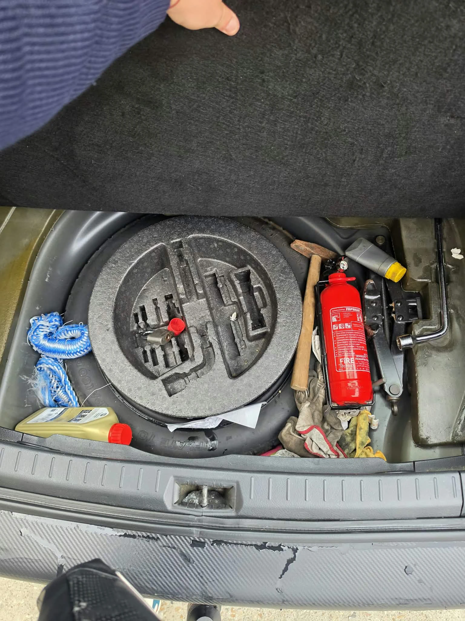 Toyota Avensis DCAT Facelift, снимка 11 - Автомобили и джипове - 56683845