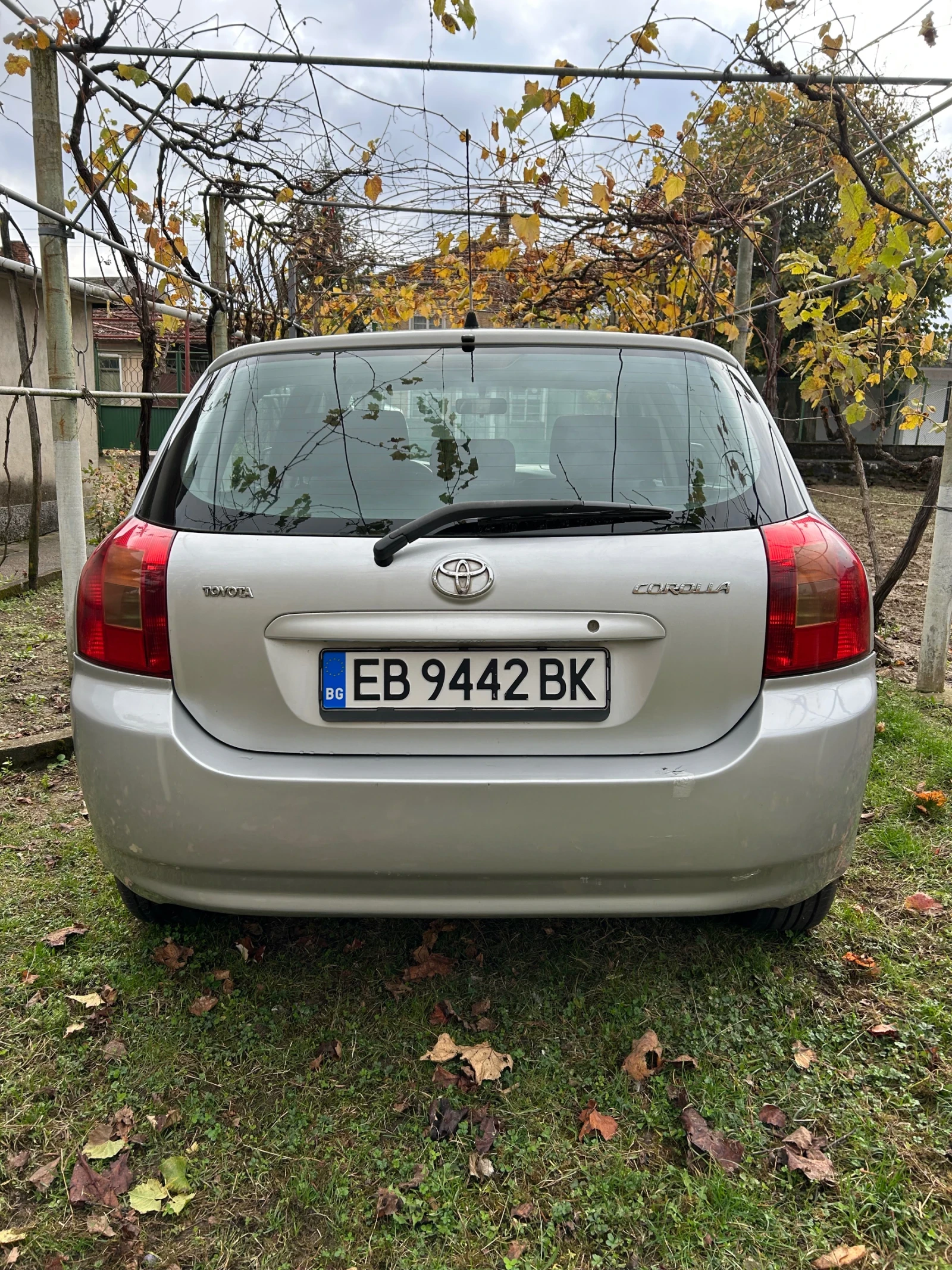 Toyota Corolla, снимка 2 - Автомобили и джипове - 56747995
