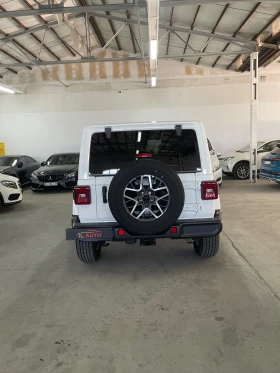     Jeep Wrangler SAHARA 3.6/////FULL!!!