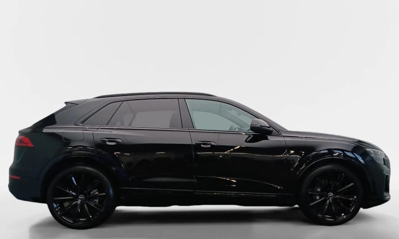 Audi Q8 55 TFSI Quattro = S-line= Black Optic Гаранция, снимка 6 - Автомобили и джипове - 48144669