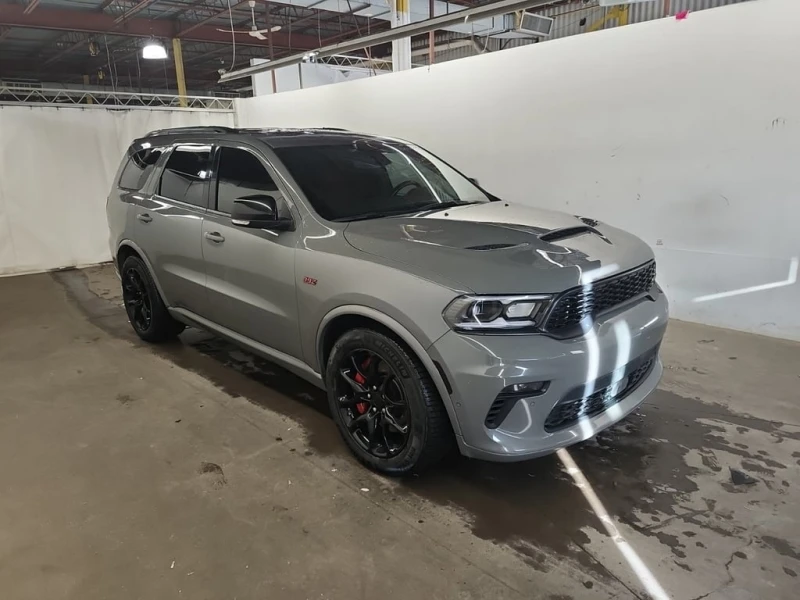 Dodge Durango * SRT 392 PREMIUM * CARFAX * БЕЗ ПЪРВОНАЧАЛНА ВНОС, снимка 2 - Автомобили и джипове - 52962560