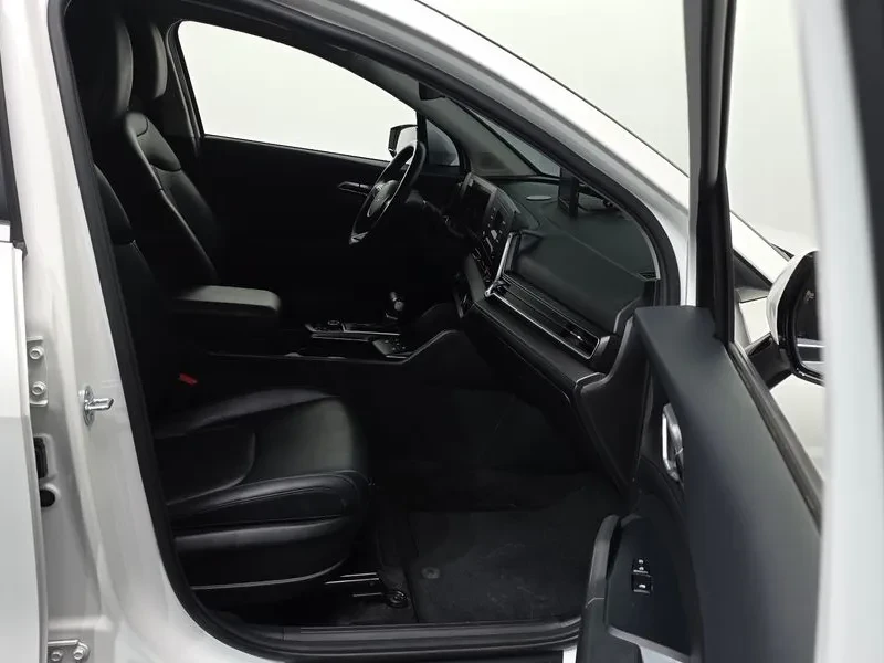 Kia Sportage, снимка 11 - Автомобили и джипове - 54821196