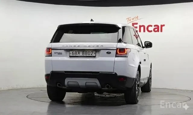 Land Rover Range Rover Sport 3.0 SDV6 HSE | Панорама | Кожа | Memory, снимка 4 - Автомобили и джипове - 55663846