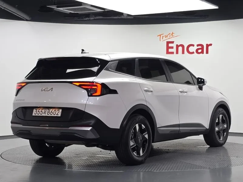 Kia Sportage 1.6 Turbo 2Wd Prestige, снимка 2 - Автомобили и джипове - 56126660