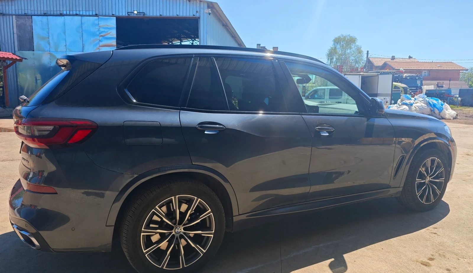 BMW X5  - изображение 2