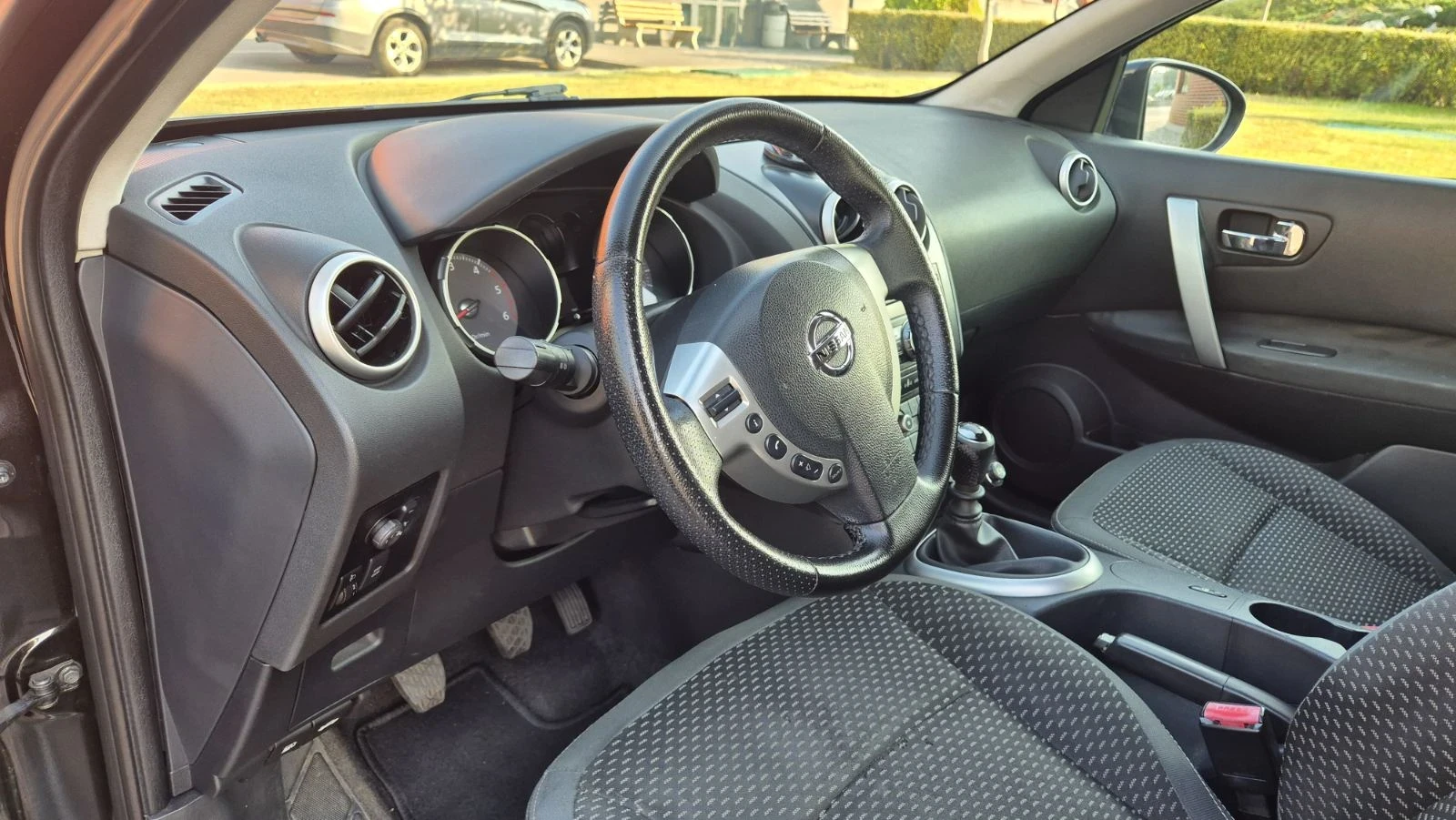 Nissan Qashqai 1.5dci - изображение 10