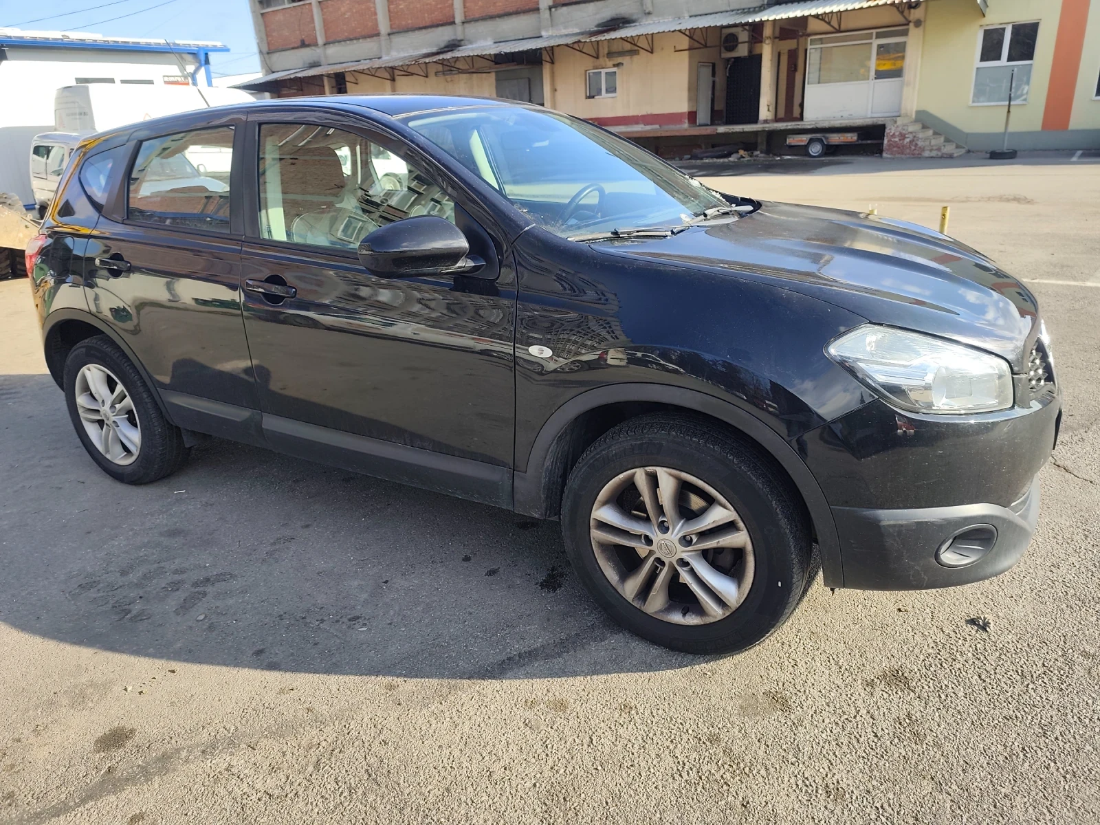 Nissan Qashqai 1.6 i navi - изображение 6