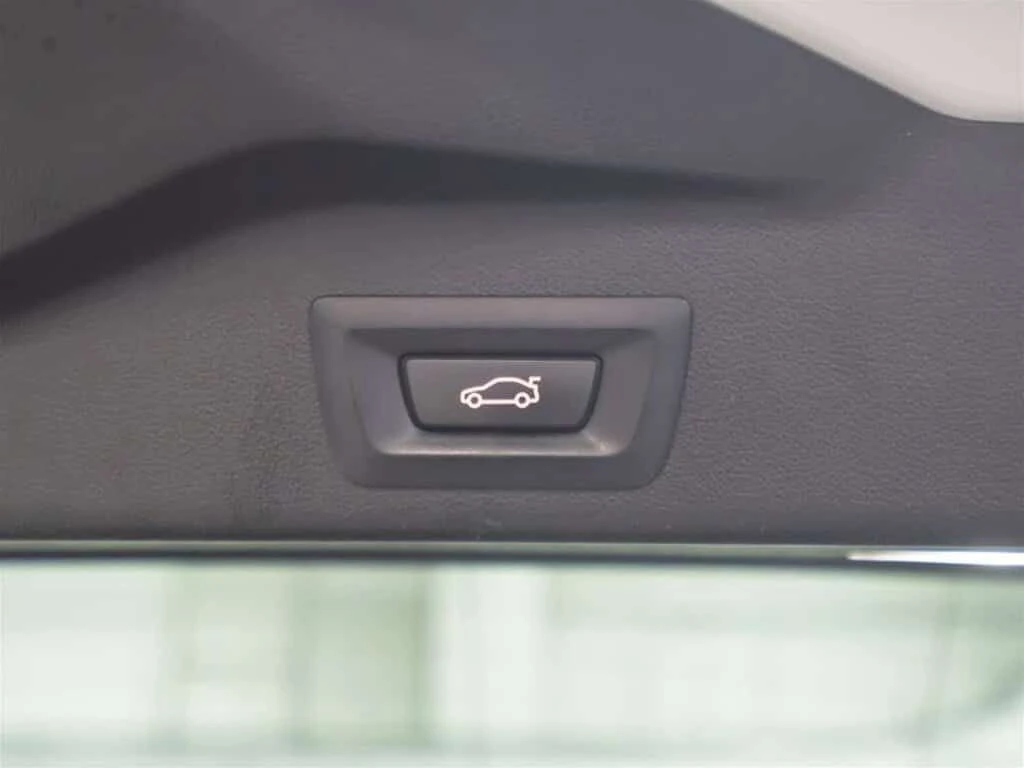 BMW X5 xDrive40i| HEAD-UP| PANO| AMBIENT| , снимка 13 - Автомобили и джипове - 54113104