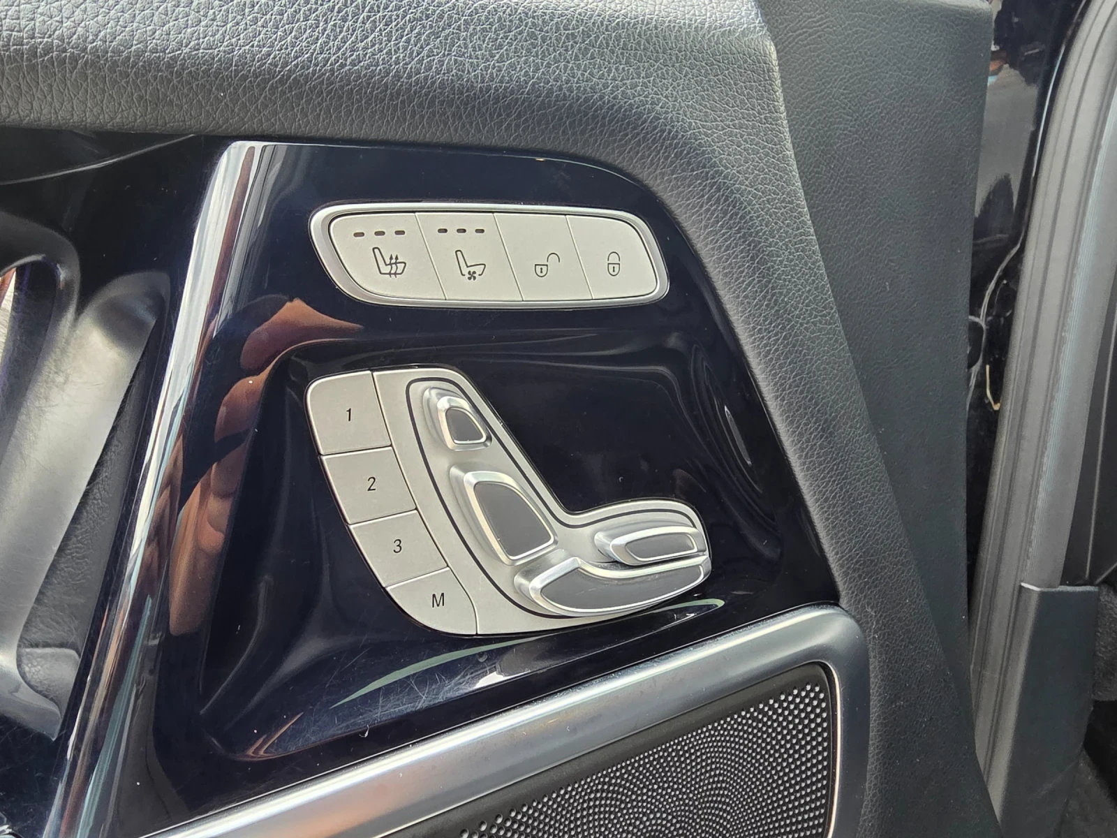 Mercedes-Benz G 350 AMG 22 БАРТЕР ЛИЗИНГ, снимка 13 - Автомобили и джипове - 54423445