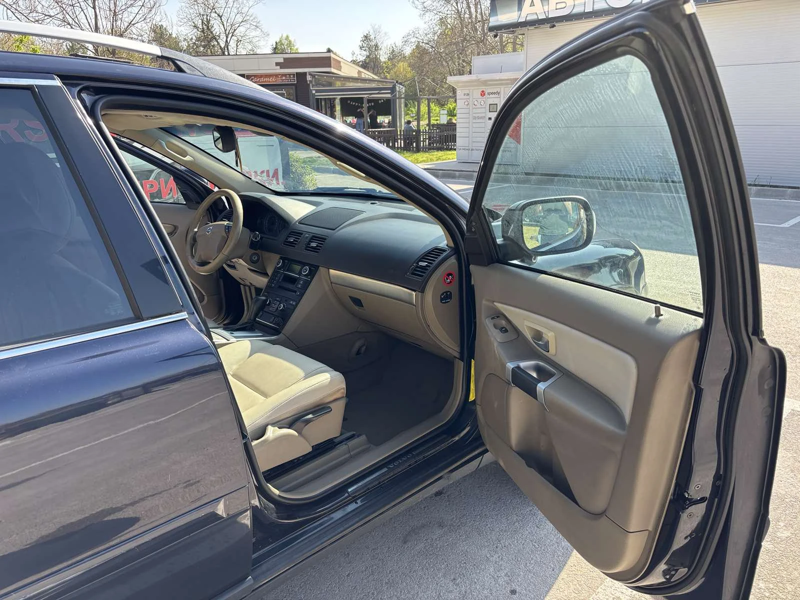 Volvo Xc90 D5, снимка 3 - Автомобили и джипове - 54459233