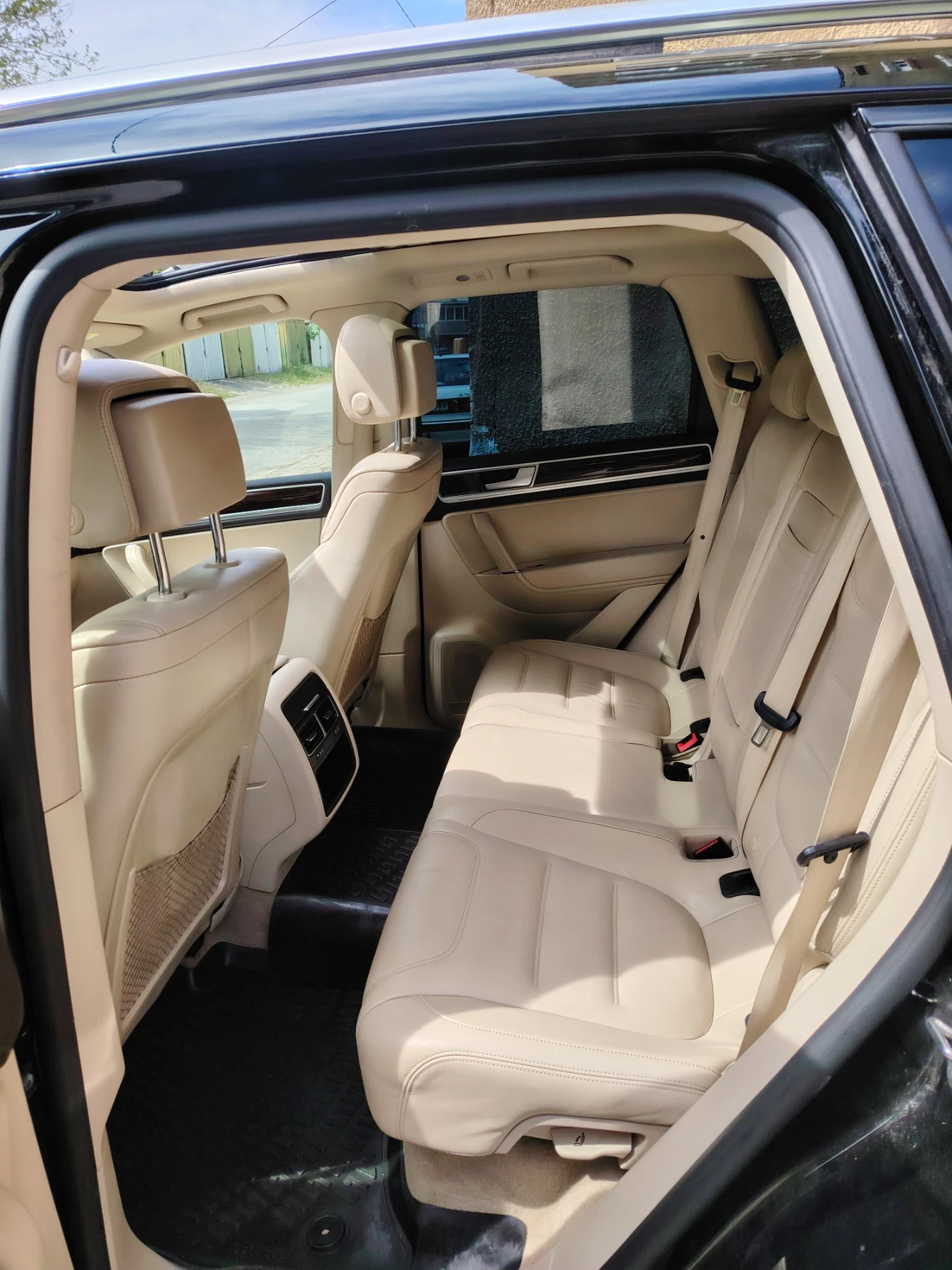 VW Touareg 4.2, снимка 6 - Автомобили и джипове - 54495218