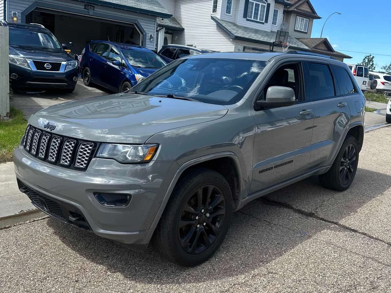 Jeep Grand cherokee * Altitude * CARFAX * ЦЕНА ДО БГ