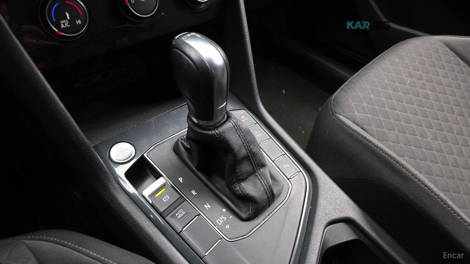 VW Tiguan 2.0 TDI, снимка 7 - Автомобили и джипове - 55296467