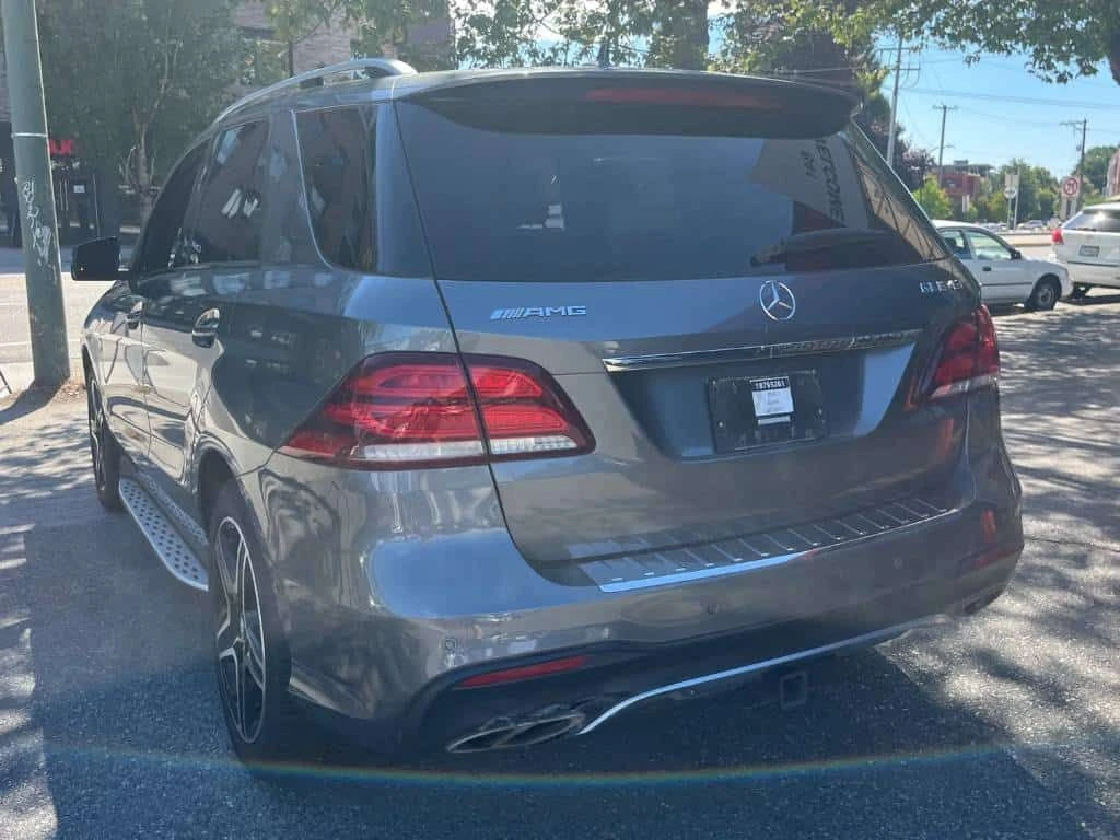 Mercedes-Benz GLC 43 AMG / 360 / DISTRONIC / Harman Kardon / CARFAX , снимка 14 - Автомобили и джипове - 55612770