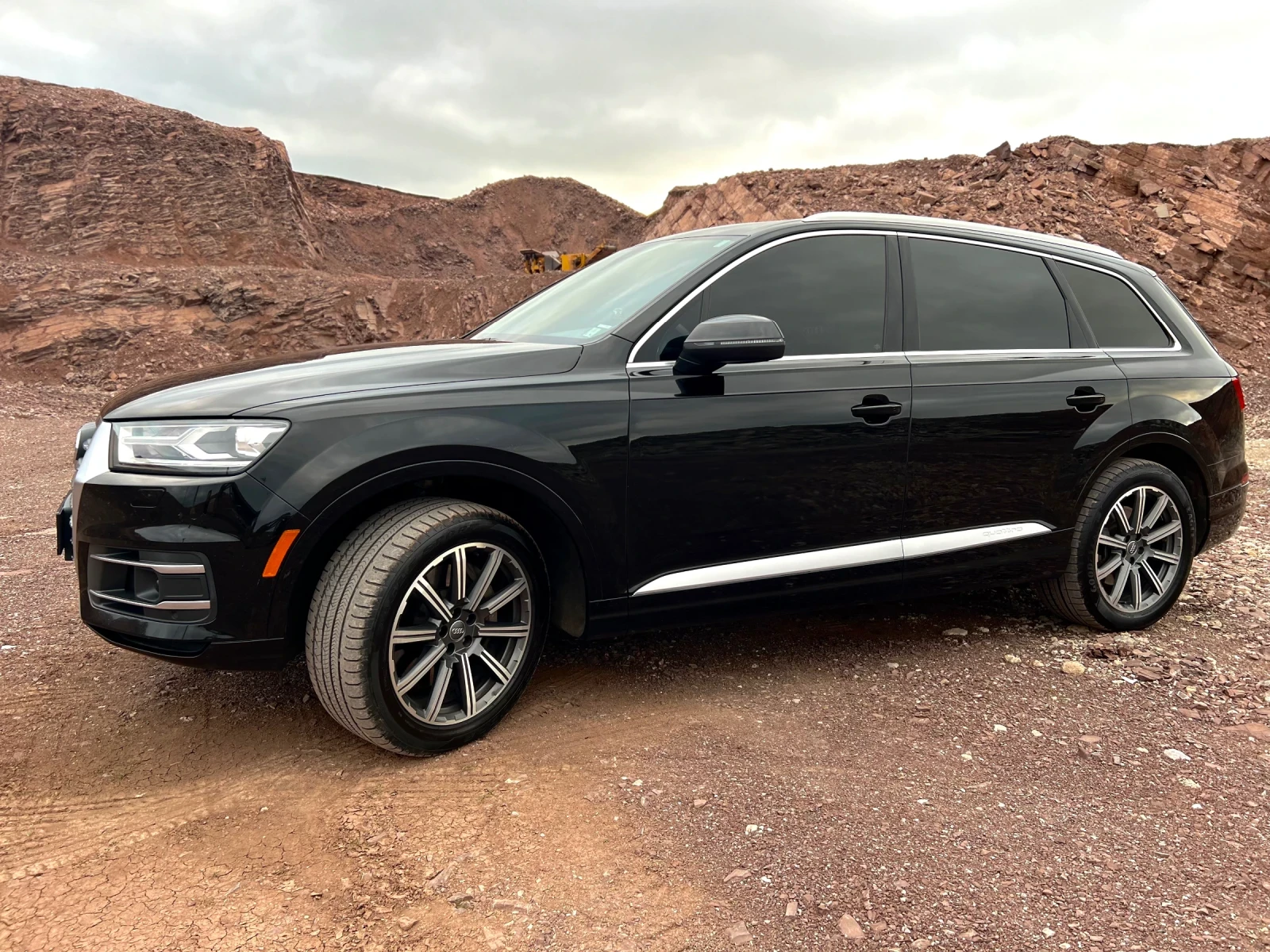Audi Q7 3.0 TFSI 333 к.с. Premium Plus 7 местна, снимка 10 - Автомобили и джипове - 55832847