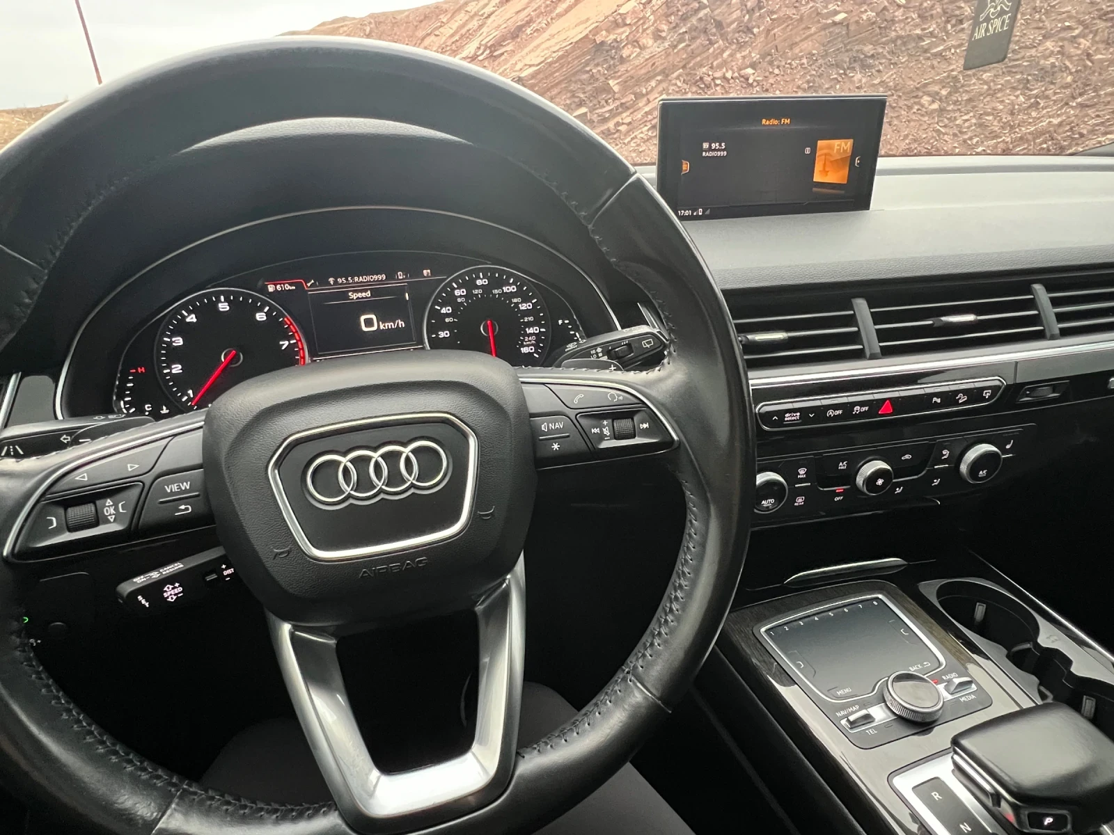 Audi Q7 3.0 TFSI 333 к.с. Premium Plus 7 местна, снимка 15 - Автомобили и джипове - 55832847