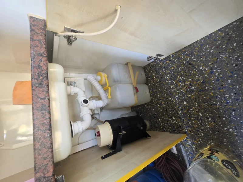 VW Crafter, снимка 11 - Бусове и автобуси - 51864808