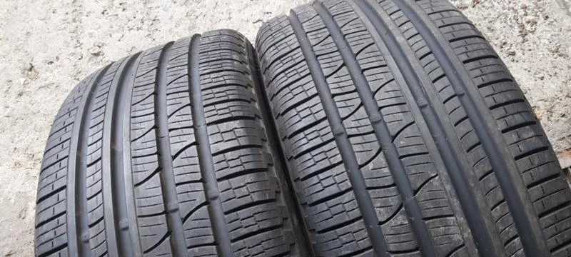 Гуми Всесезонни 245/45R20, снимка 2 - Гуми и джанти - 33440571