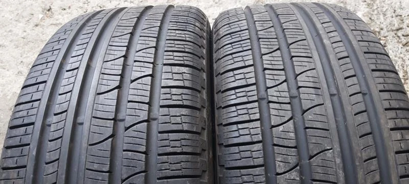 Гуми Всесезонни 245/45R20, снимка 3 - Гуми и джанти - 33440571